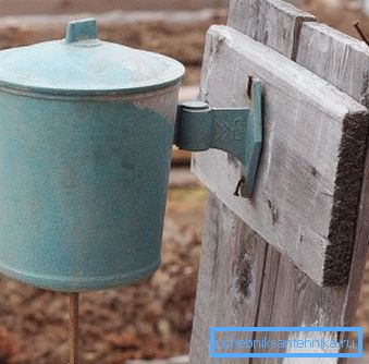 Зовнішній вигляд найпростішої моделі, якою користувалися ще сто років тому Зовнішній вигляд найпростішої моделі, якою користувалися ще сто років тому