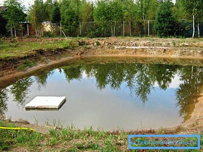 1145 При розташуванні природних водойм на ділянці рівень грунтових вод буде високим
