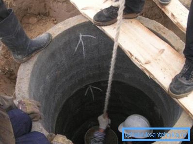 Закладка водозабірної шахти своїми руками Закладка водозабірної шахти своїми руками
