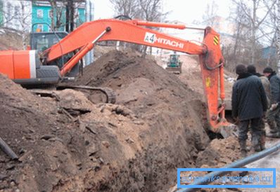 Земляні роботи в обов'язковому порядку узгоджуються з комунальниками Земляні роботи в обов'язковому порядку узгоджуються з комунальниками